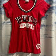 CINCINNATI REDS CAMPUS LIFESTYLE RED MLB DISTRESSED SHIRT TOP GUC