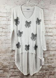 Lauren Moshi Long Sleeve V Neck T-Shirt Mini Bows White Size XS NWT Hi-Low