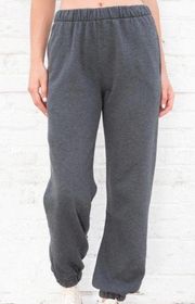 charcoal grey rosa sweatpants