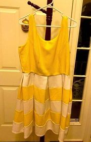 SUNNY YELLOW AND WHITE STRIPED DRESS SIZE 14