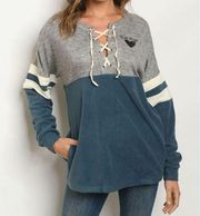 ❤SALE! 🆕️ENTRO Soft & Sporty Gray&Teal Sweater