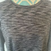 Zyia Split Back Long Sleeve T Shirt size XL Charcoal