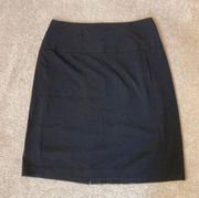 Larry Levine petite stretch black skirt in size 12P