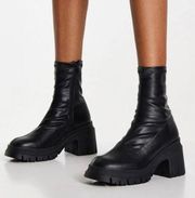 ASOS DESIGN Recipe chunky sock boots in black, Sz 10