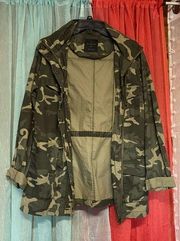 Active USA camo jacked- size large