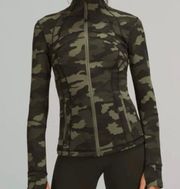 Lululemon  green camo hooded define jacket size 4