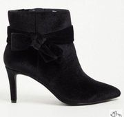 Torrid Velvet Pointed Heel Bootie Black Size 6.5 WW NWT