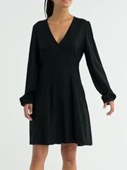 🌙 Uniqlo V-Neck Long-Sleeve Mini Dress in Black