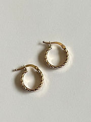 14k Yellow Gold 5mm Braided Hoop Earrings (15 x 15 mm) | Real Gold Huggies Earrings | Birthday Gift | Gift for MOM | Streetwear Jewelry |