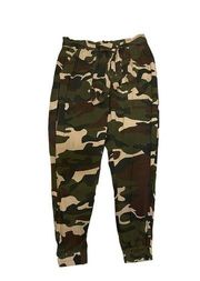 easel camo joggers size S