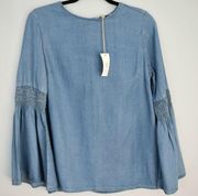 NWT blue chambray boho shirt w/ bell sleeve sz small loose