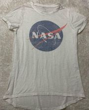 🌸(3/$20) NASA slim fit white tee