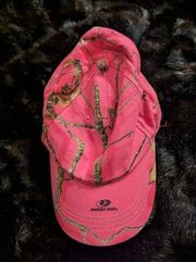 Mossy  oak adjustable, pink camo hunting hat OSFM
￼