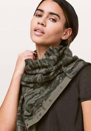 Lululemon Vinyasa Scarf Evergreen Camo Green