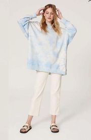 Wrangler white light blue Oversized Crewneck Tie Dye Sweatshirt