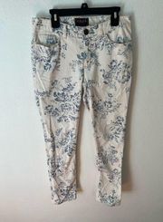 CHAPS Mid Rise Skinny Jeans Blue and White Floral Size 2