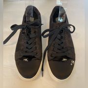 Kenneth Cole black sneakers with Bee charms size 7 M