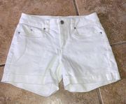 Tara by Vince Camuto jean shorts size 25