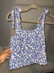NWT  BLUE FLORAL TOP