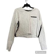 ATHLETA women’s long sleeved crop tee‎ size M