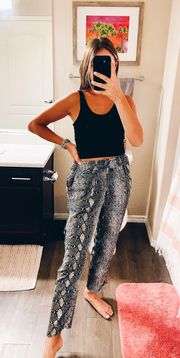 Snake Print Lightweight pants