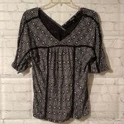 Lucky Brand black/white boho peasant style top in medium