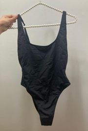 Size Large Onyx Black Scoop Neck One Piece Swim Suit Bathingsuit Women's