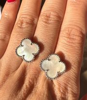 NWOT Four Clover mother of pearl S925 Earring/Studs