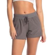 Z by Zella Kitten Gray Take A Hike Shorts