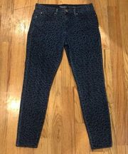 Signature by Levi Strauss & Co Blue Animal Print Jeans in size 12 or 31