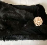 OLD NAVY BLACK FAUX FUR NECK WARMER WITH PEARL PIN