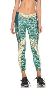 Revolve Maaji Lime-Pepper Garden leggings New Size Small