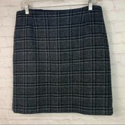 Eddie Bauer gray and black plaid wool blend lined skirt size 10