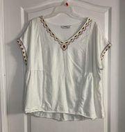 Women’s White Embroidered Aztec Blouse Size L.  2818