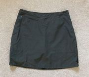 Patagonia dark olive green skort in size 10