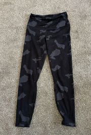 Woman’s Camo Leggings 