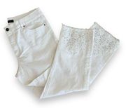 Ann Taylor The Straight Crop White Floral Embroidered Womens Size 8 Straight Leg