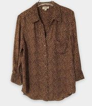 L'Agence Blouse Womens Large 100% Silk Animal Leopard Cheetah Mob Wife Button Up