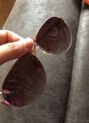 Aviator Style  Sunglasses