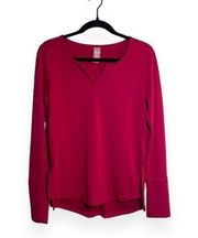 Mountain Hardwear Notch Neck Long Sleeve in Red Size S