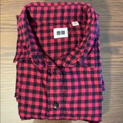 Uniqlo Flannel Black and Red Long Sleeve Shirt Size XS