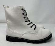 Arizona Jean Co Queen Boots 9.5 White Faux Leather Lace Up Combat Memory Foam