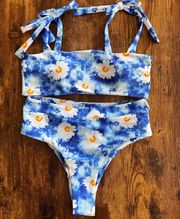 Romwe Blue Daisy Floral Patterned Tie Shoulder High Waist Cheeky Bikini