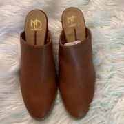 New Direction Mule Shoes size 10 brand new see pictures