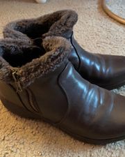 Bass Fur Line Booties