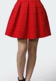 Textured Pleated Short Skirt