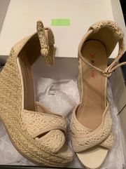 Just Fab Lacey Offwhite/Nude Heel Wedges