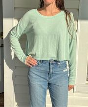 Cropped long sleeve shirt