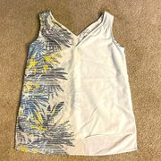 H by Halston lightweight sleeveless blouse with beautiful side detailing size XS