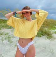 yellow sweater/shirt